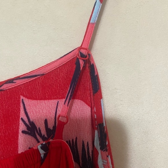 Express LIKE NEW red tropical ruffle wrap dress smocked back adjustable strap S - Picture 4 of 7